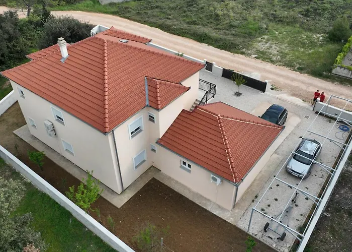 Апартаменты House Calma *